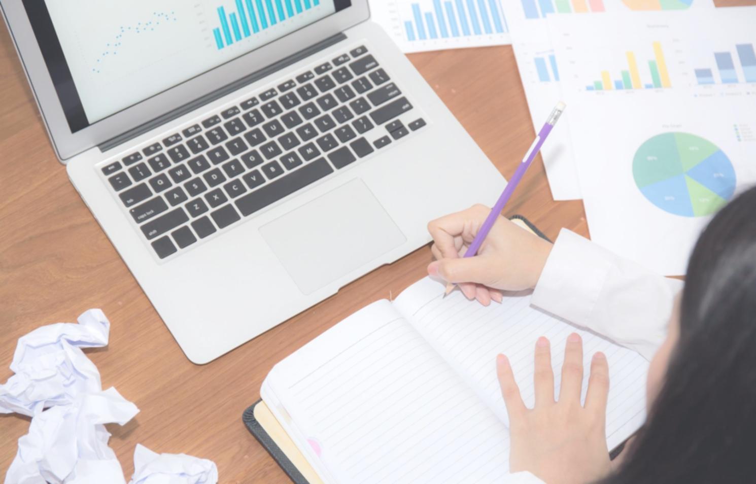 Analyse des variations budgétaires saisonnières